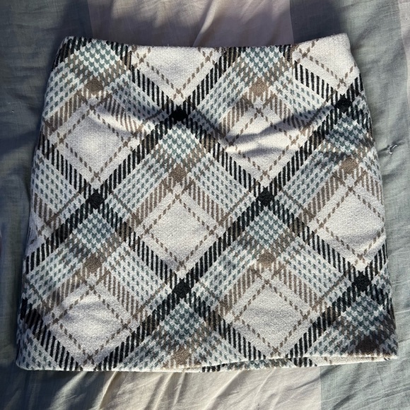 Multicolor Mini Skirt. Size 8 - Picture 1 of 1